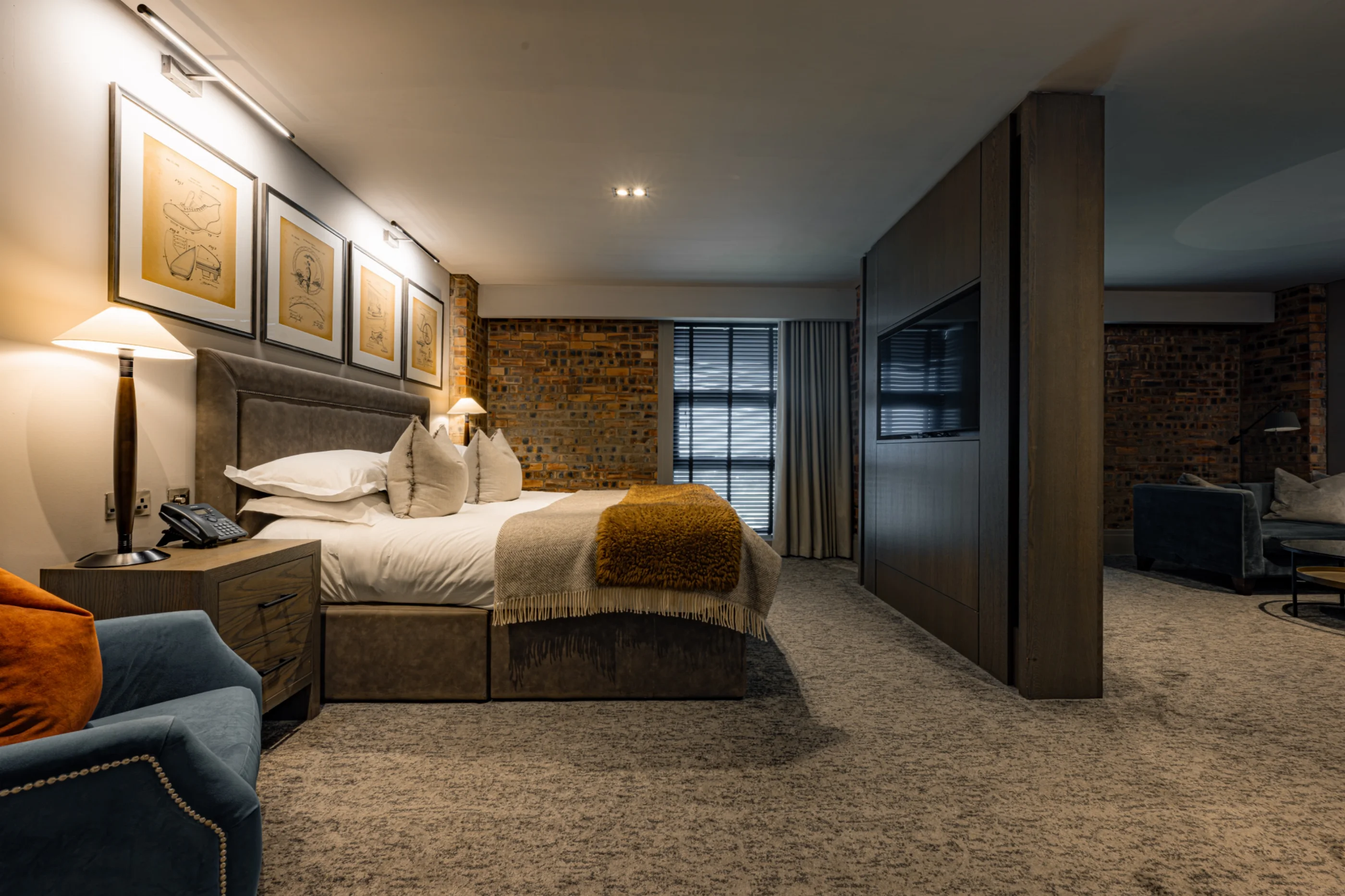 Signature Suite